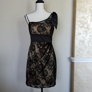 Cocktail/Party Dress